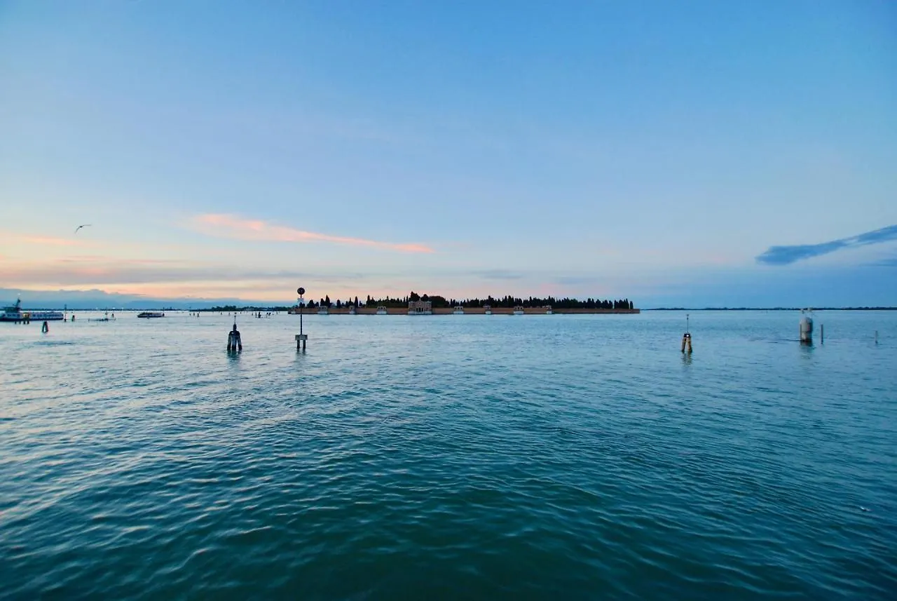 Ca Cicogna Air Conditioning And Fast Wifi, Central Location Apartment Venecia